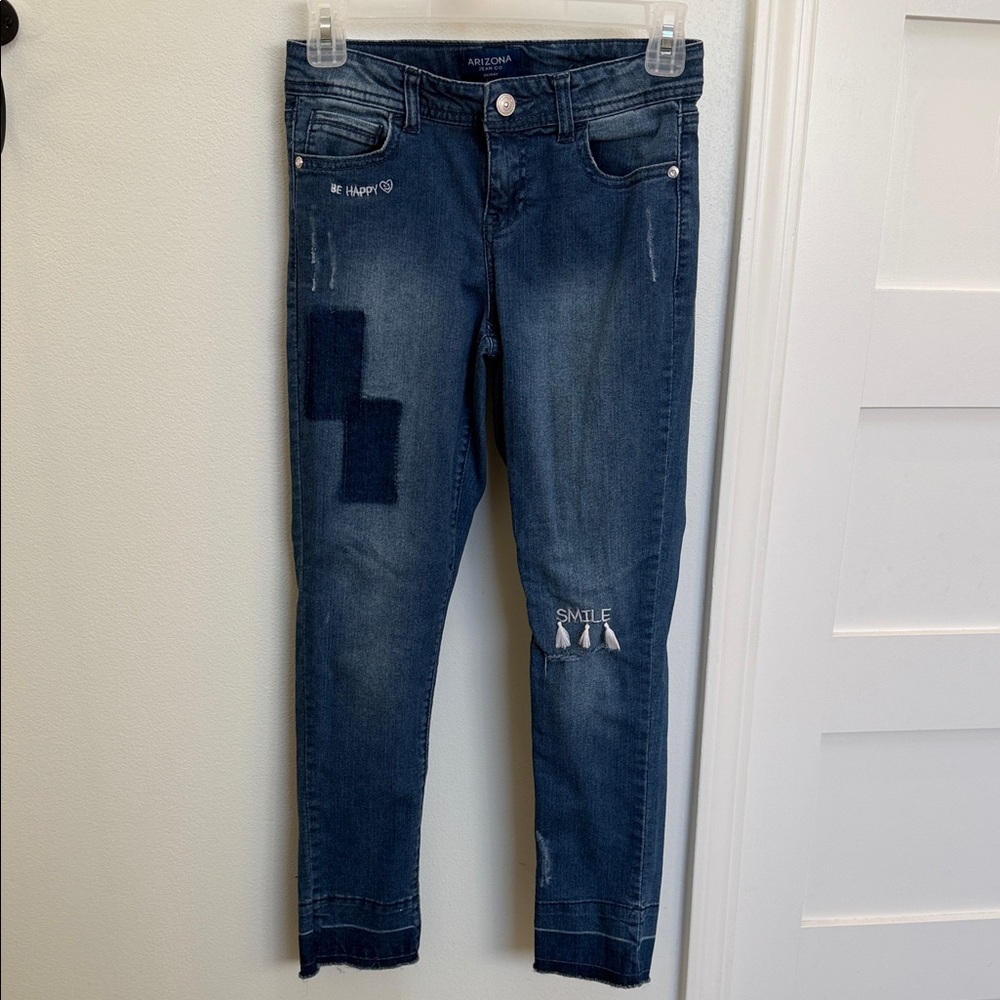 Arizona Jean Company Denim Jeans with Patch and Embroidered Details
